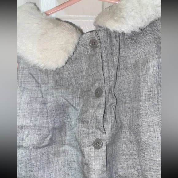 Gap baby girl fur colar dress 18-24months - Picture 9 of 10